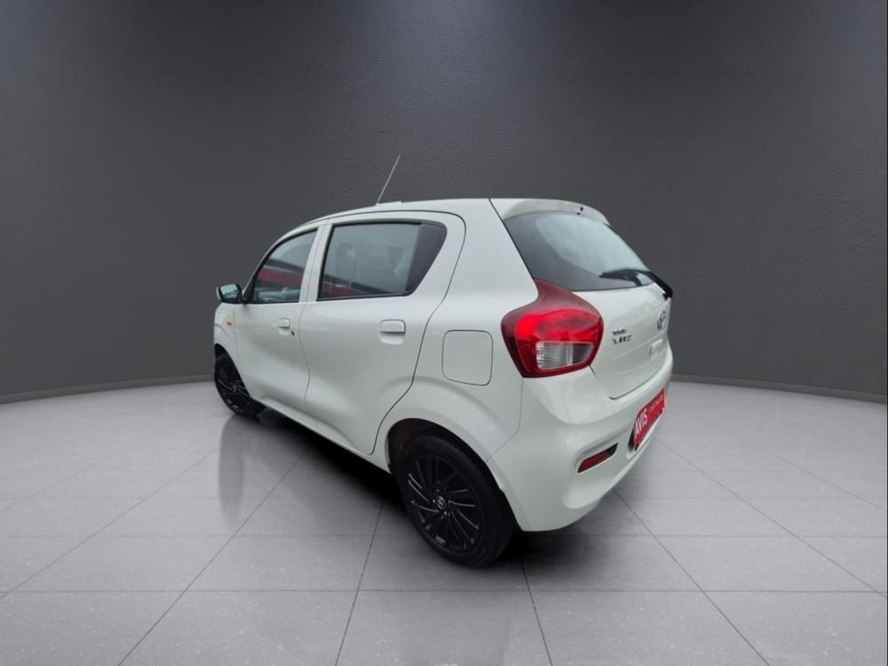 Toyota Vitz 1.0 Xr Amt