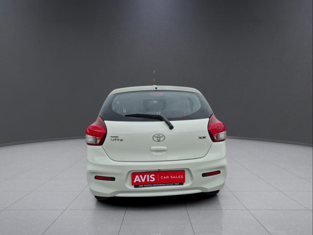 Toyota Vitz 1.0 Xr Amt