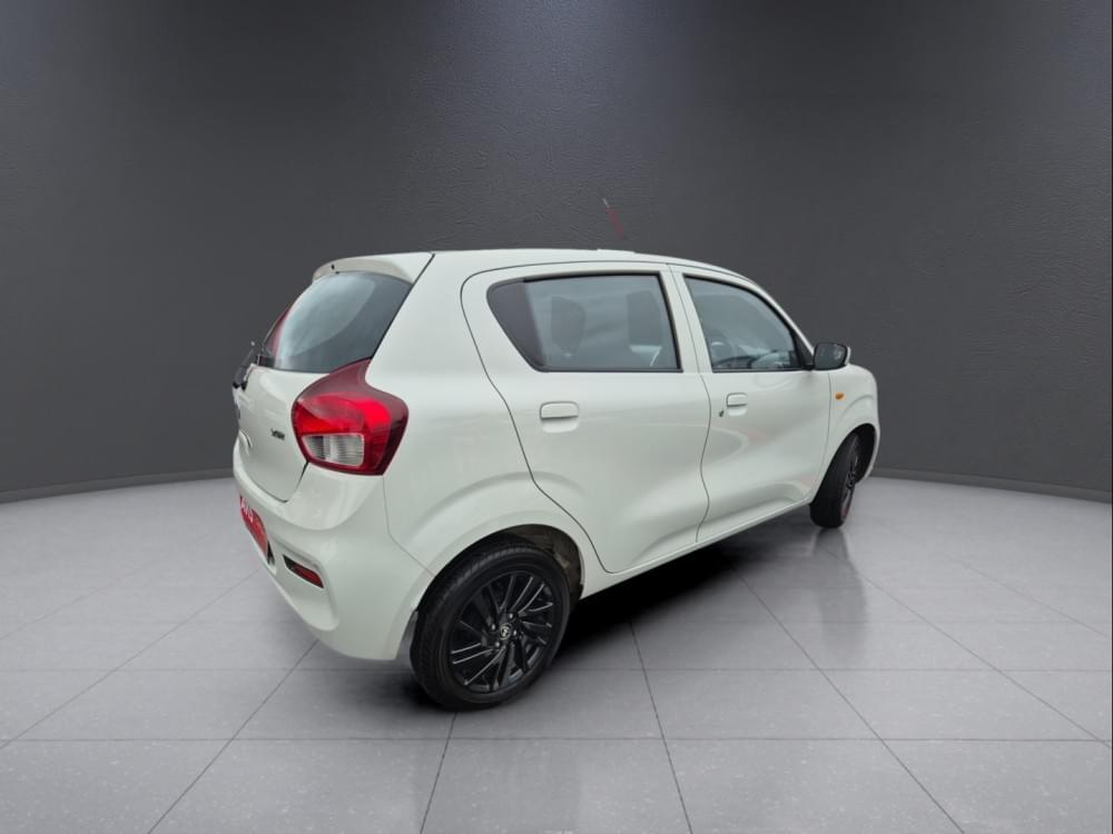 Toyota Vitz 1.0 Xr Amt