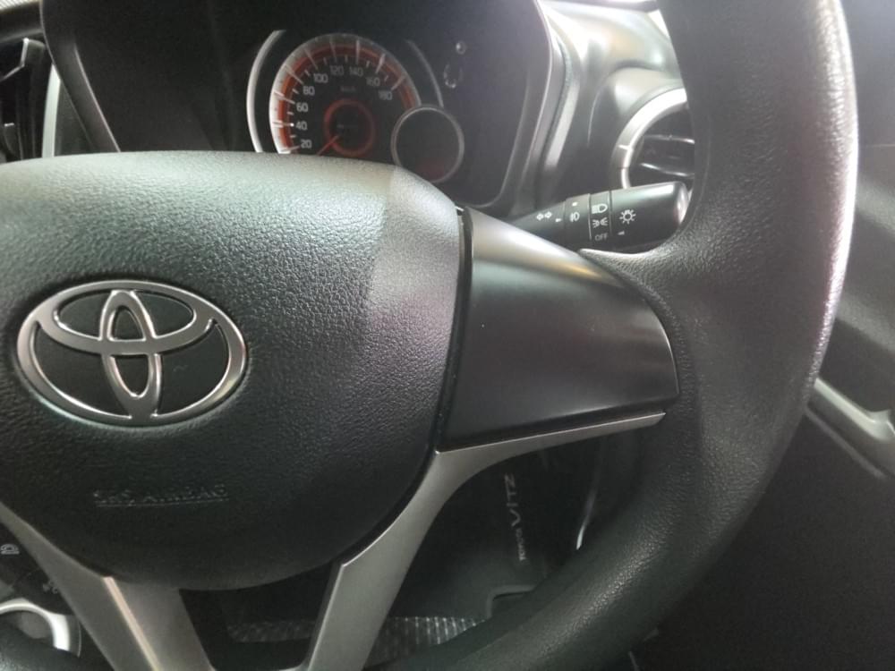 Toyota Vitz 1.0 Xr Amt
