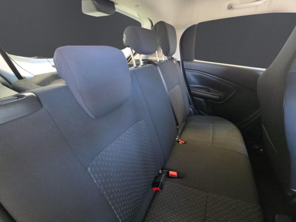 Toyota Vitz 1.0 Xr Mt