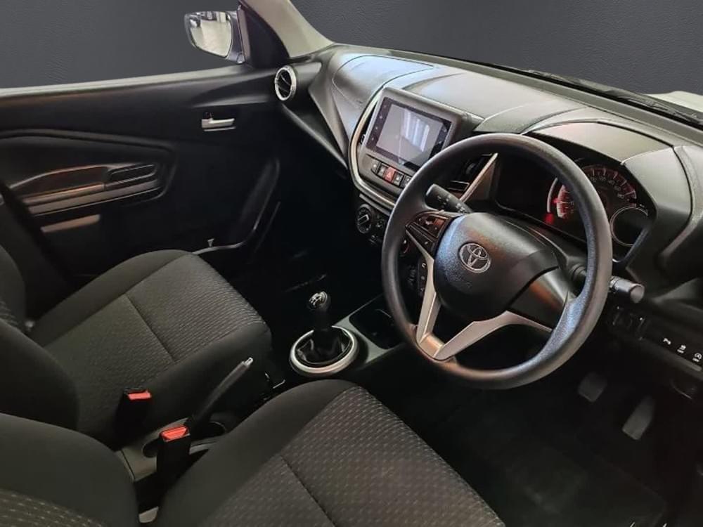 Toyota Vitz 1.0 Xr