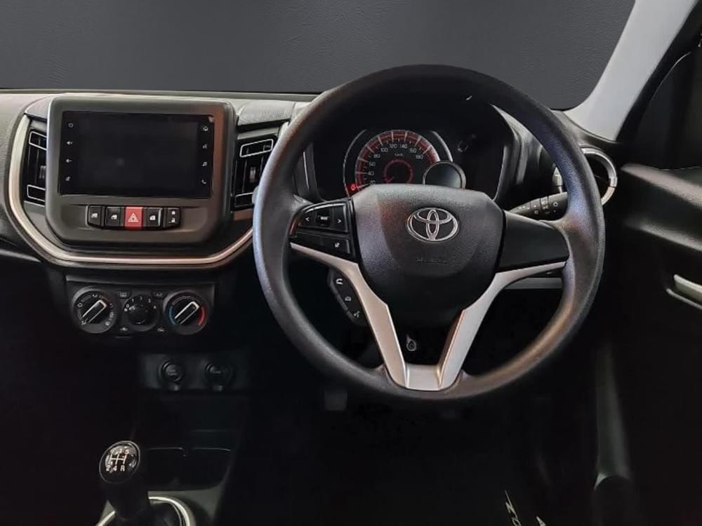 Toyota Vitz 1.0 Xr