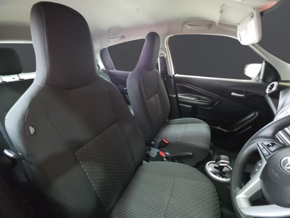 Toyota Vitz 1.0 Xr Amt