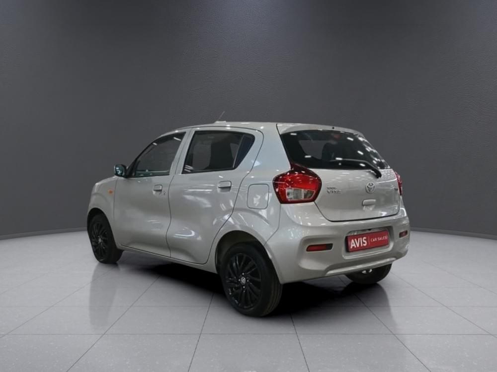 Toyota Vitz 1.0 Xr Amt