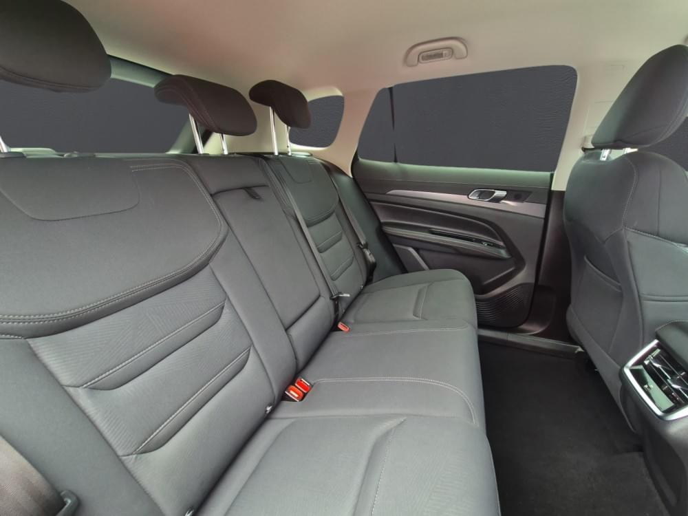 Ford N/A 1.8 Ecoboost Ambiente 7At