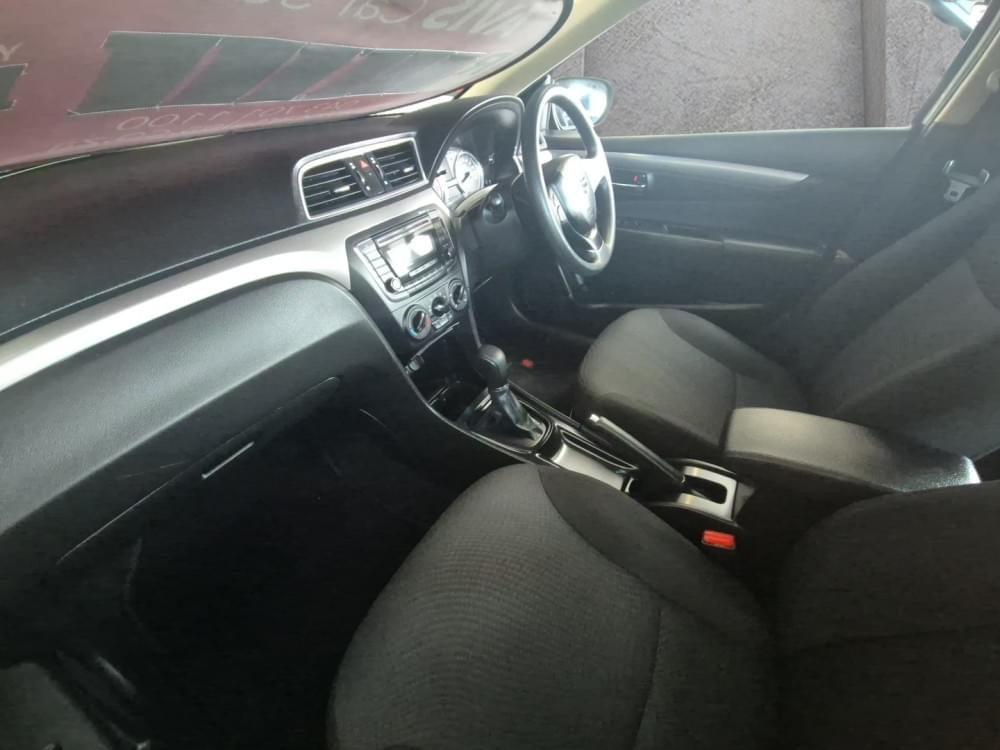 Suzuki Ciaz 1.5 Gl At