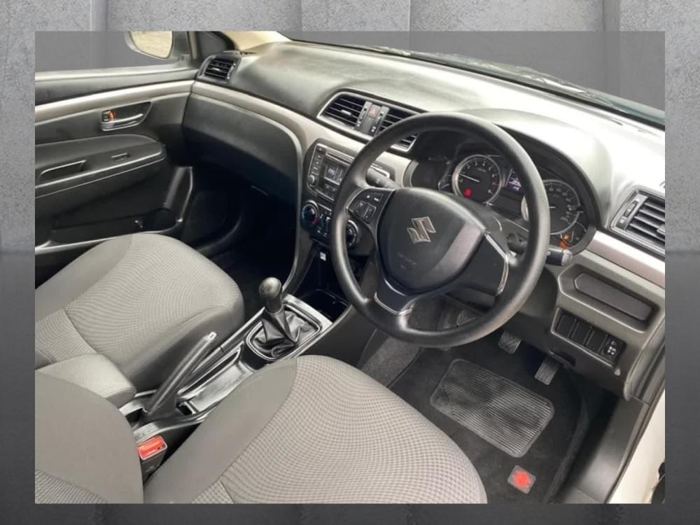Suzuki Ciaz 1.5 Gl
