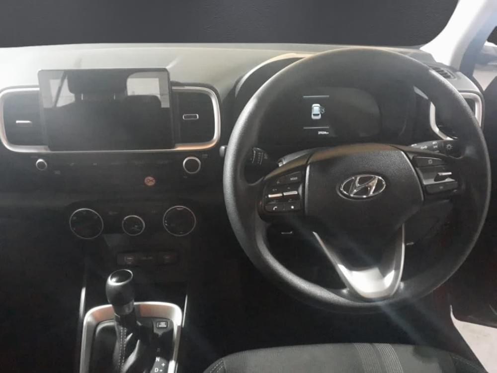 Hyundai Venue 1.0 Motion Dct