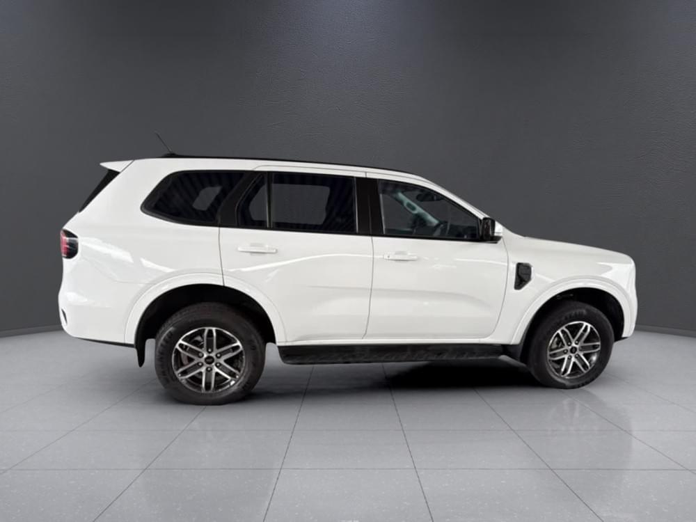 Ford Everest 2.0 Xlt 4X4 At