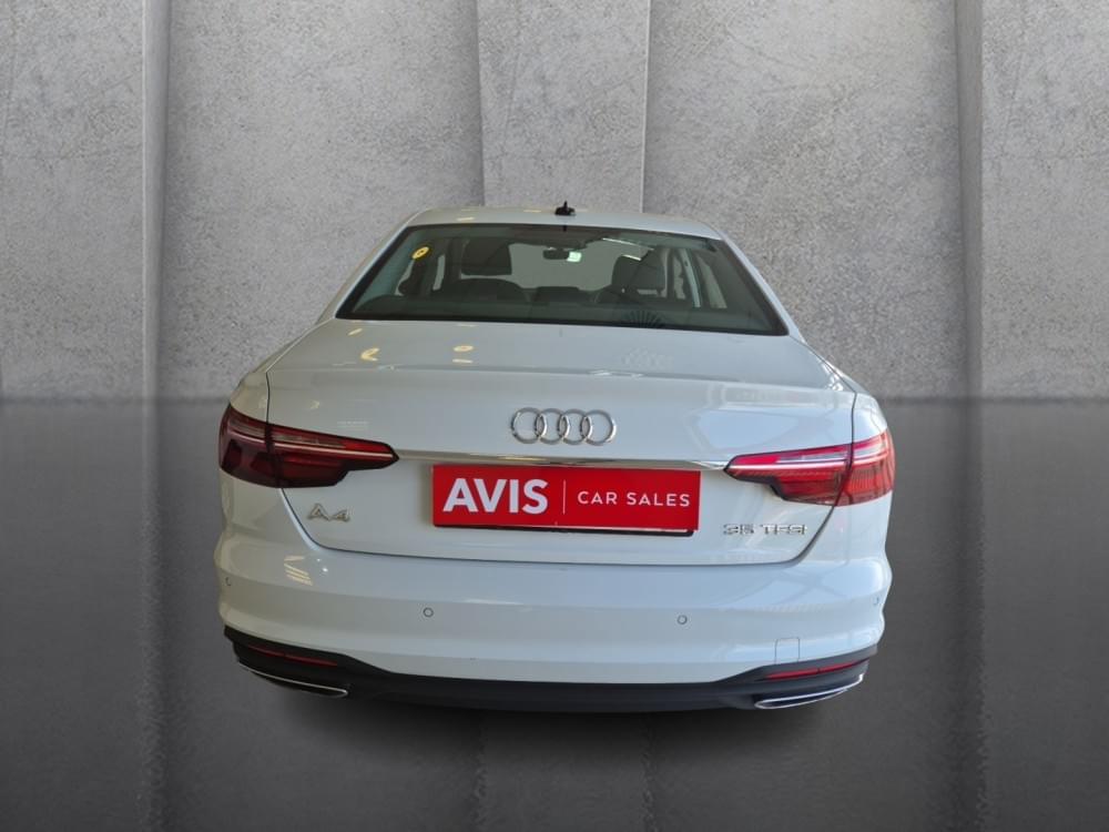 Audi A4 Sedan 35 Tfsi S Tronic
