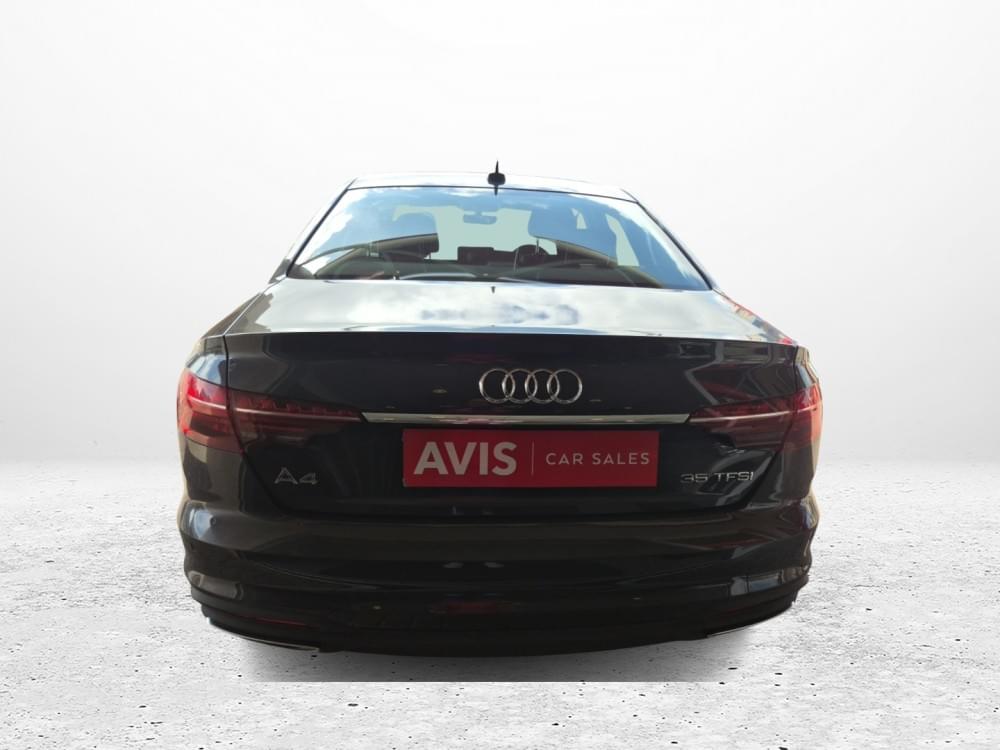 Audi A4 Sedan 35 Tfsi S Tronic