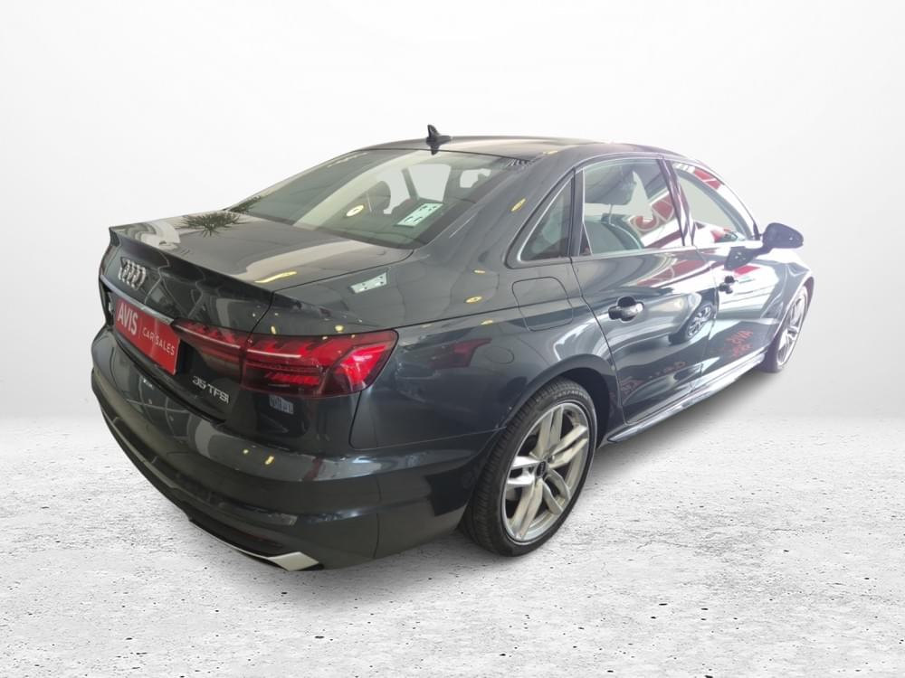 Audi A4 Sedan 35 Tfsi S Tronic