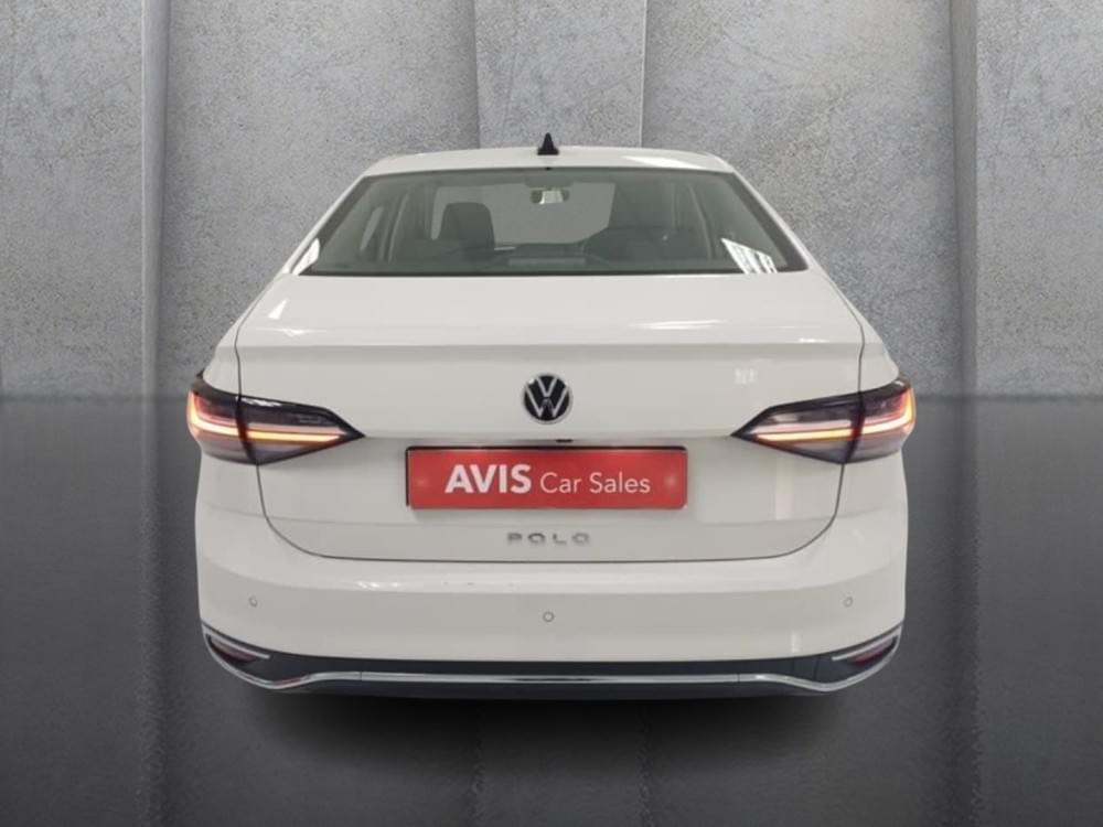 Volkswagen Polo Sedan 1.6 Life Tiptronic