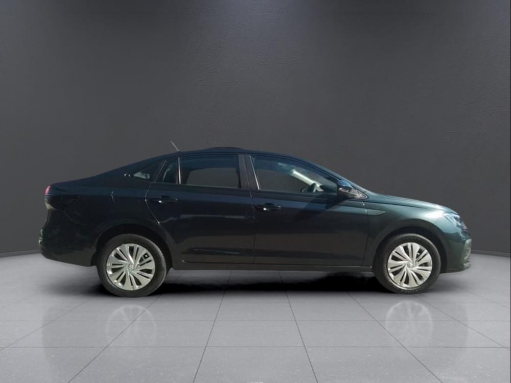 Volkswagen Polo Sedan 1.6 Base