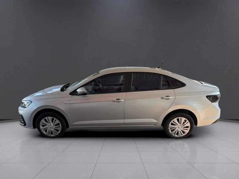 Volkswagen Polo Sedan 1.6 Base
