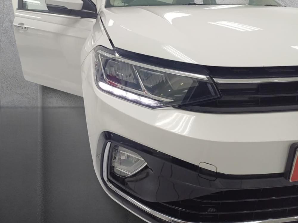 Volkswagen Polo Sedan 1.6 Tiptronic