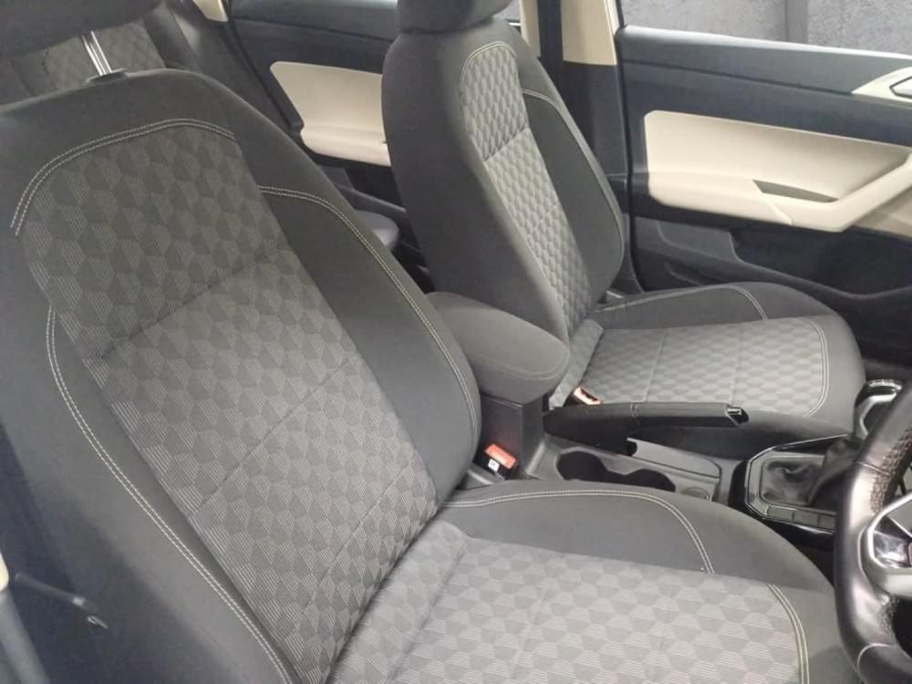 Volkswagen Polo Sedan 1.6 Tiptronic
