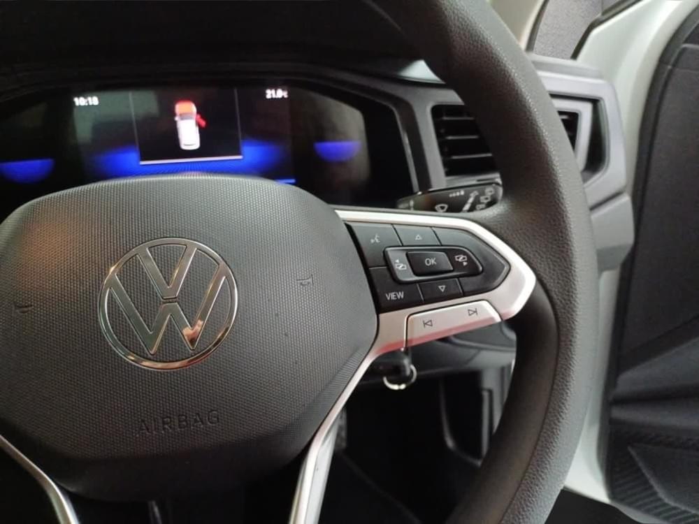 Volkswagen Polo Sedan 1.6 Tiptronic