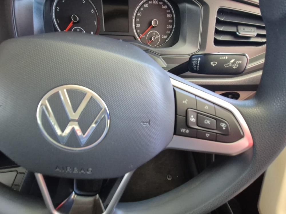 Volkswagen Polo Sedan 1.6 Tiptronic