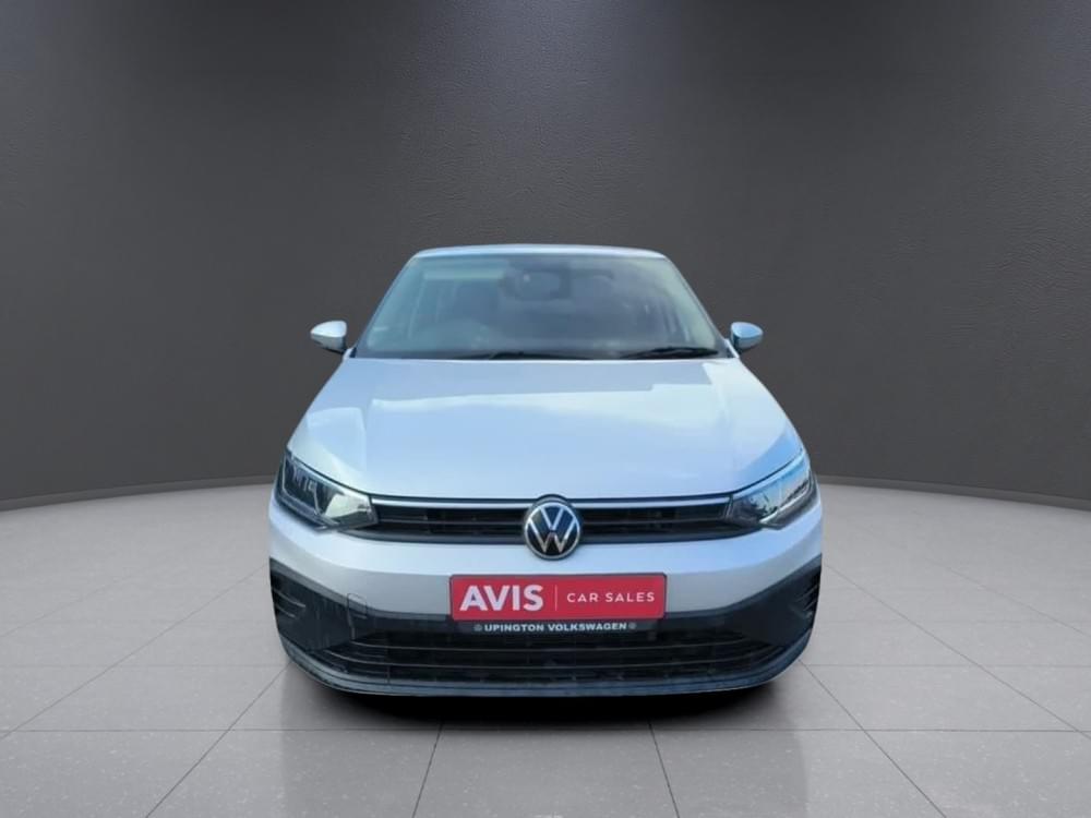 Volkswagen Polo Sedan 1.6 Base