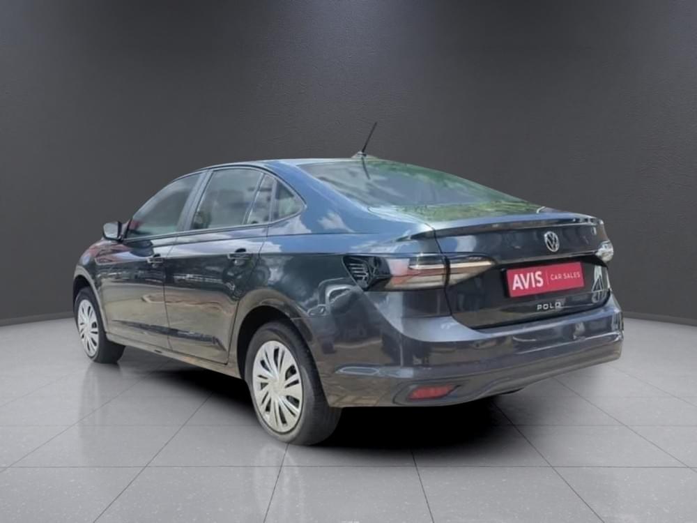 Volkswagen Polo Sedan 1.6 Base