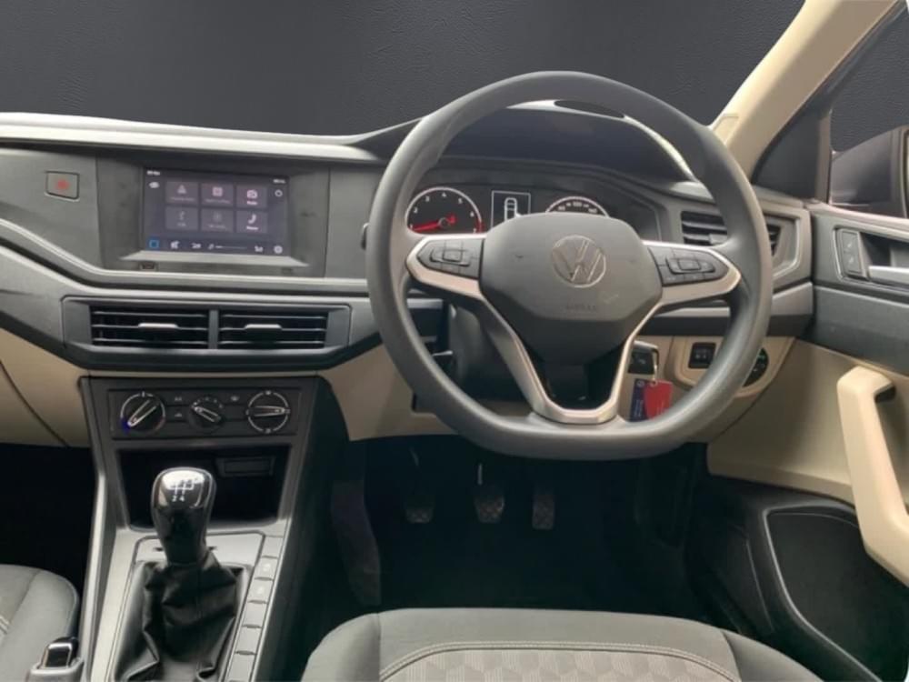 Volkswagen N/A 1.6 Base