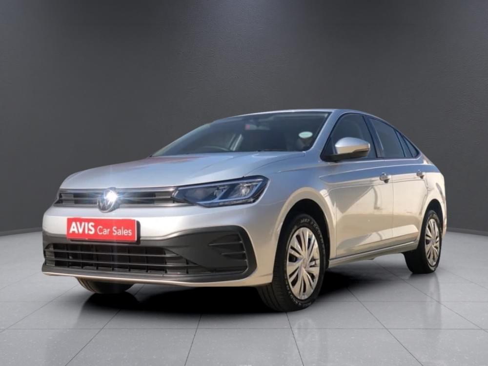 Volkswagen Polo Sedan 1.6 Base