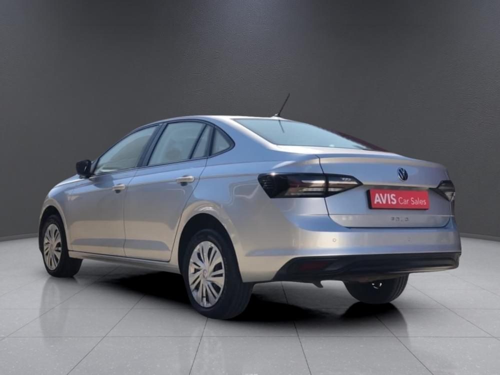 Volkswagen Polo Sedan 1.6 Base