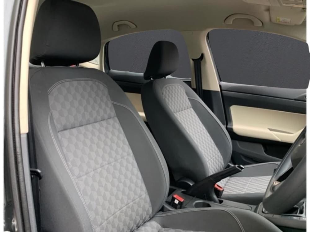Volkswagen Polo Sedan 1.6 Base