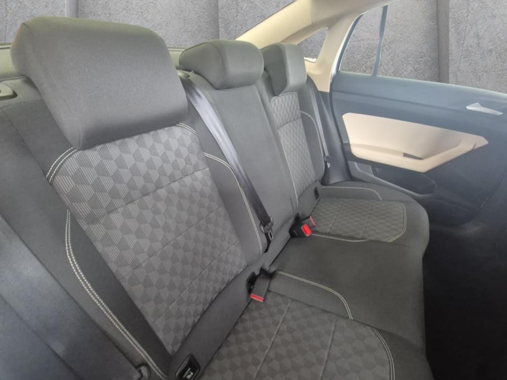 Volkswagen Polo Sedan 1.6 Tiptronic