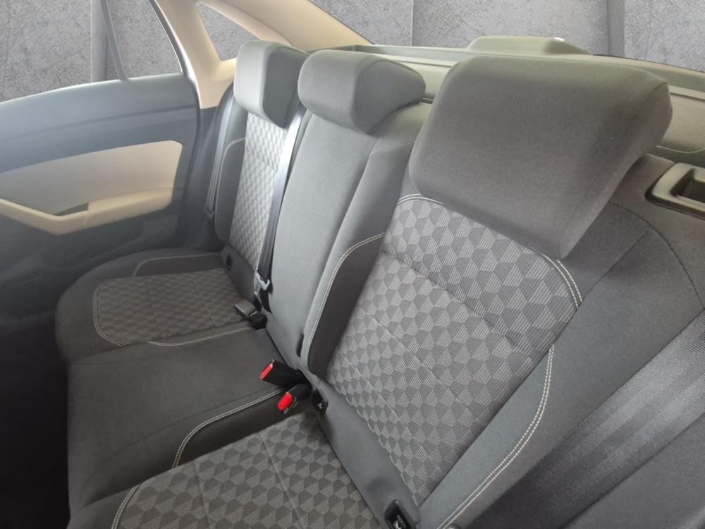 Volkswagen Polo Sedan 1.6 Tiptronic