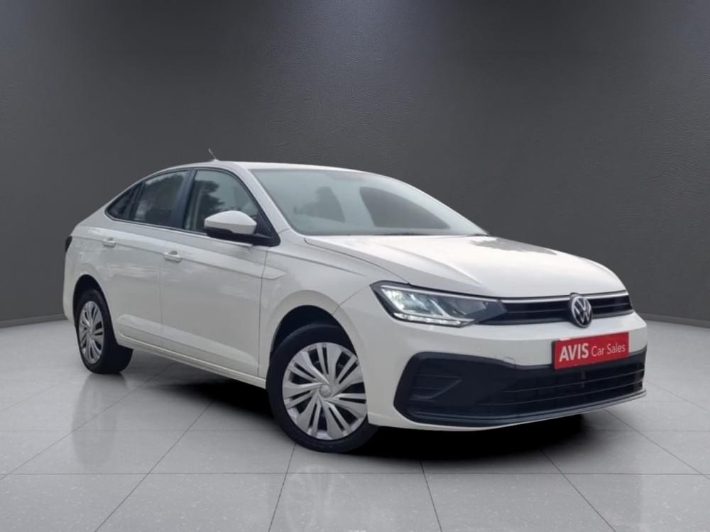Volkswagen Polo Sedan 1.6 Base