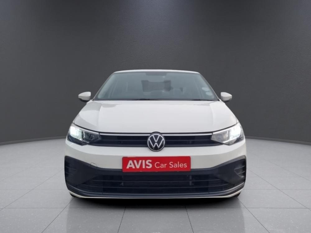 Volkswagen Polo Sedan 1.6 Base