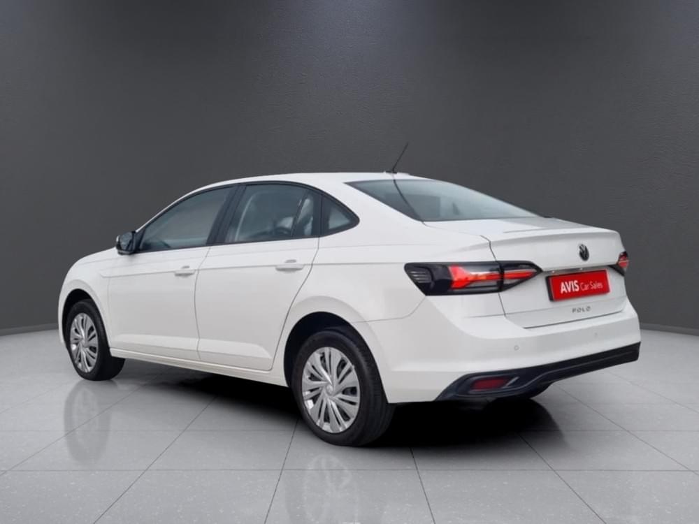 Volkswagen Polo Sedan 1.6 Base