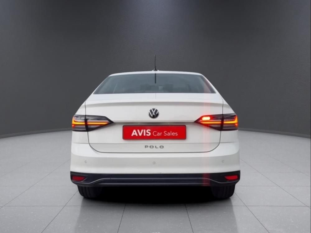 Volkswagen Polo Sedan 1.6 Base