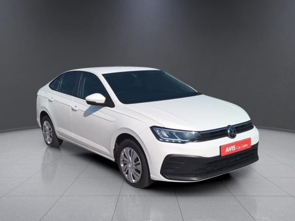 Volkswagen Polo Sedan 1.6 Base