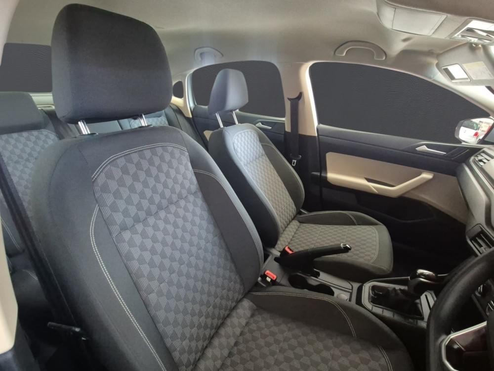 Volkswagen Polo Sedan 1.6 Tiptronic