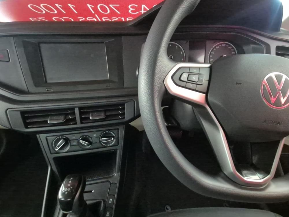 Volkswagen Polo Sedan 1.6 Tiptronic