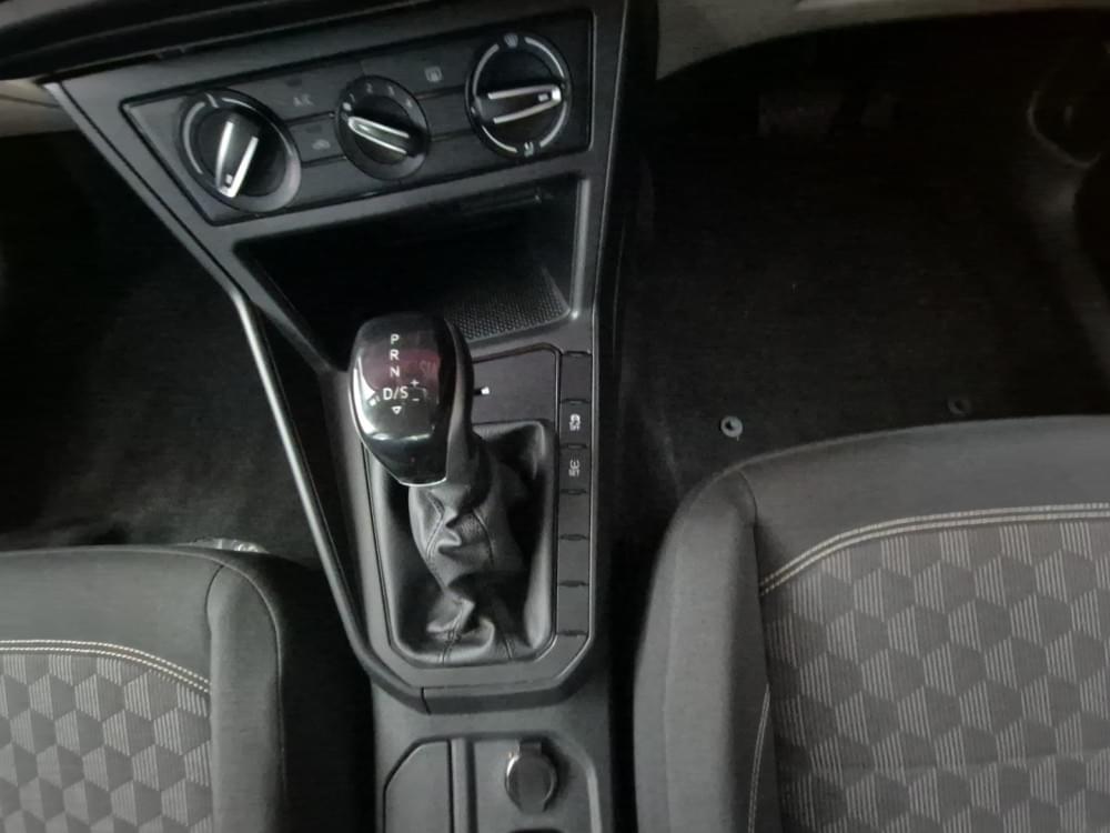 Volkswagen Polo Sedan 1.6 Tiptronic