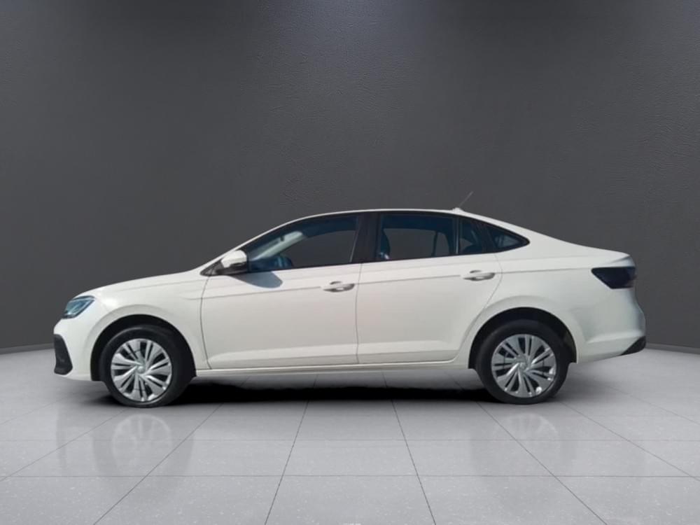 Volkswagen Polo Sedan 1.6 Base