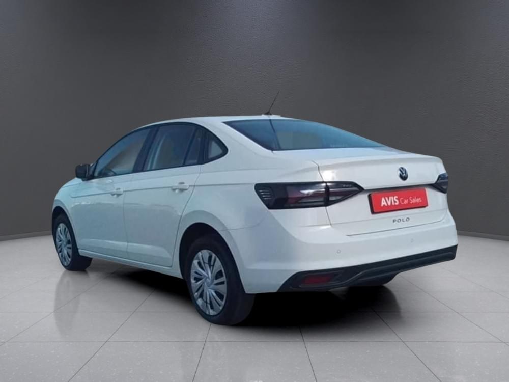 Volkswagen Polo Sedan 1.6 Base