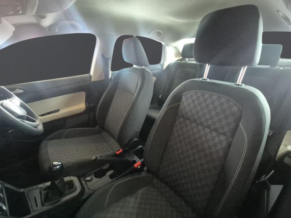 Volkswagen Polo Sedan 1.6 Base