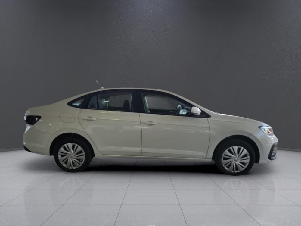 Volkswagen Polo Sedan 1.6 Base