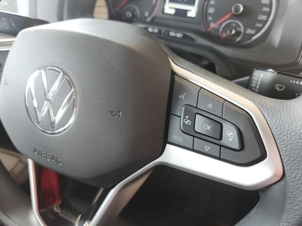 Volkswagen Polo Sedan 1.6 Base