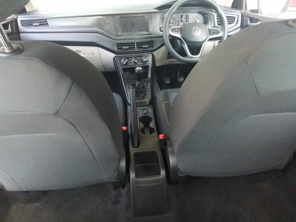 Volkswagen Polo Sedan 1.6 Base