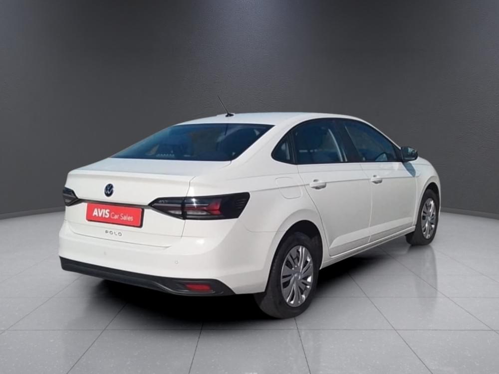 Volkswagen Polo Sedan 1.6 Base