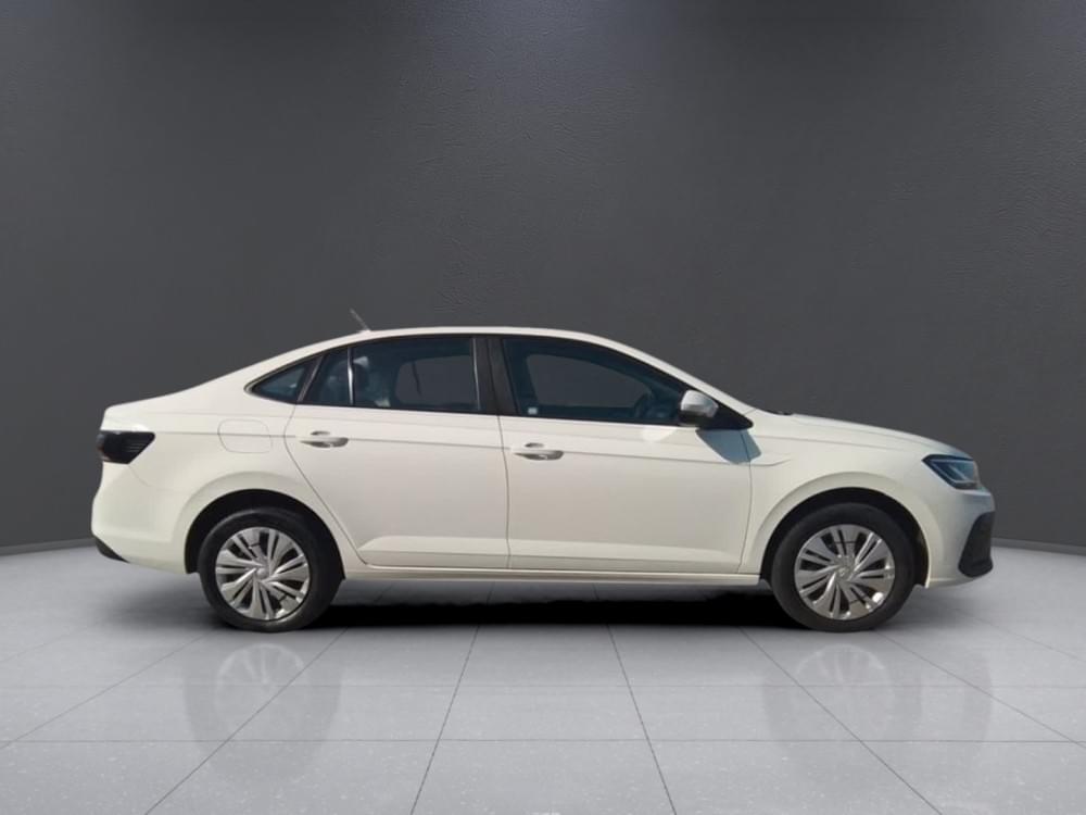 Volkswagen Polo Sedan 1.6 Base