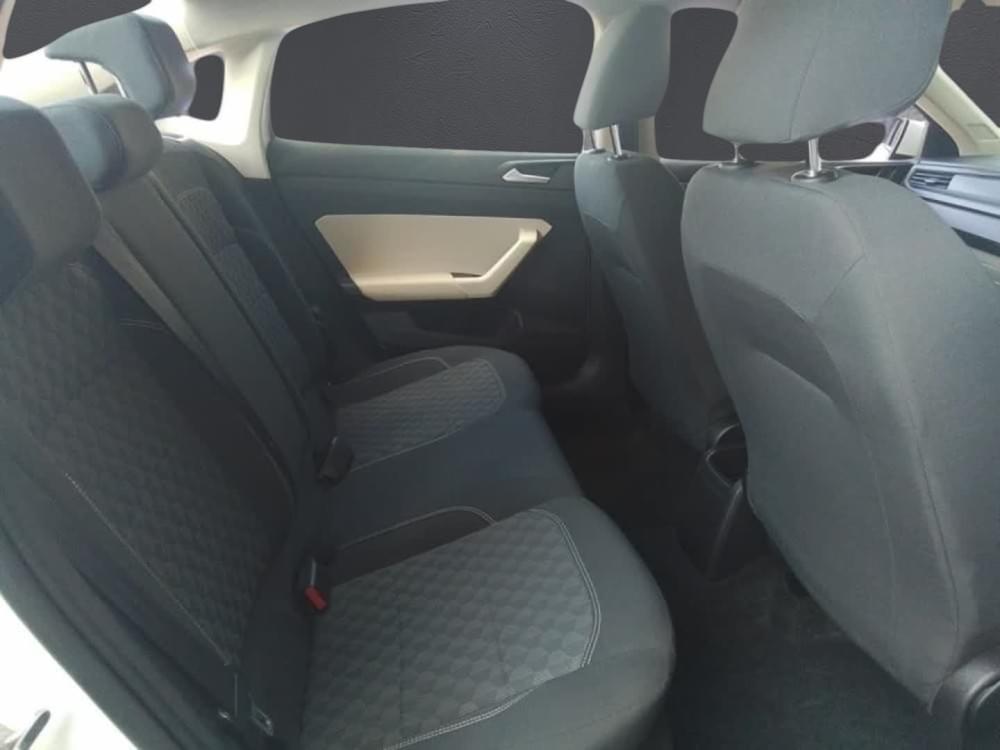 Volkswagen Polo Sedan 1.6 Base