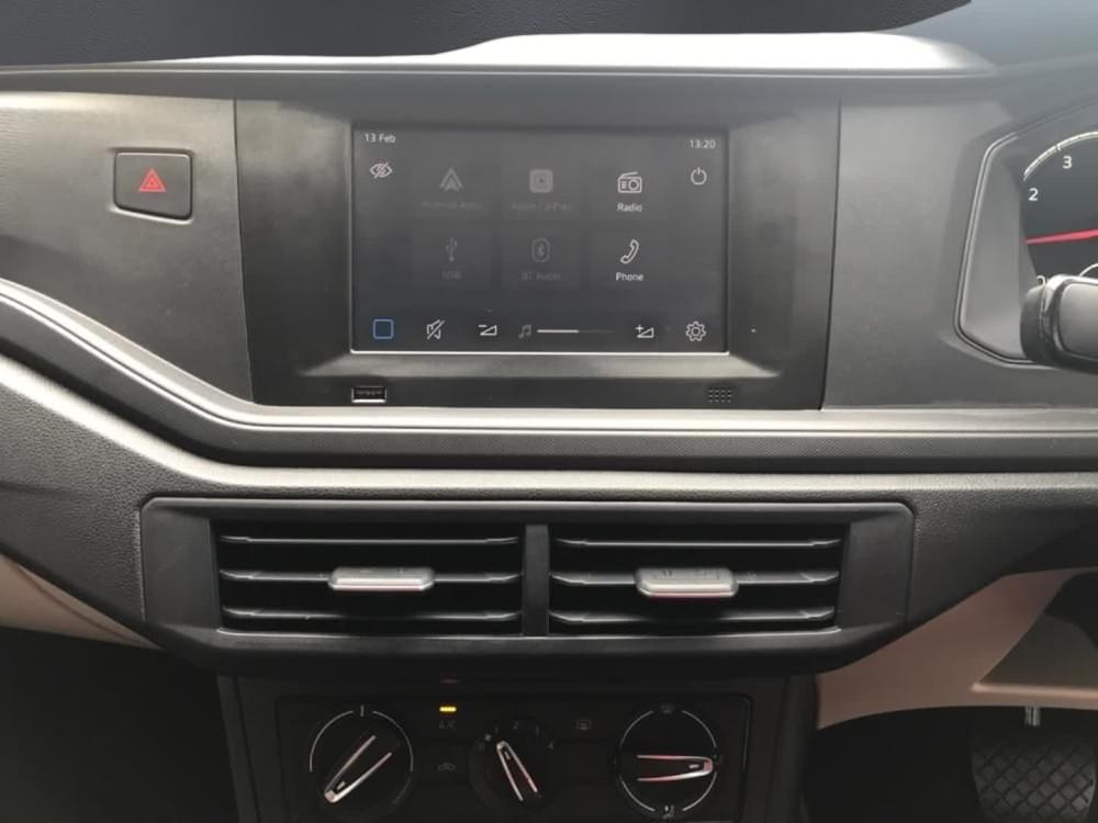 Volkswagen Polo Sedan 1.6 Tiptronic